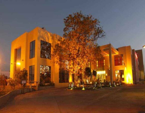 Pune Shirdi Package from Bangalore – 1 Night & 2 Days